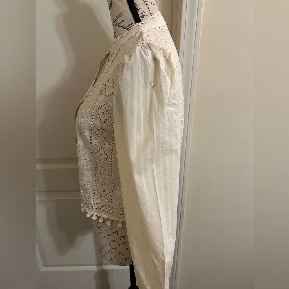 Elegant Cream Blouse with Embroidered Detailing
